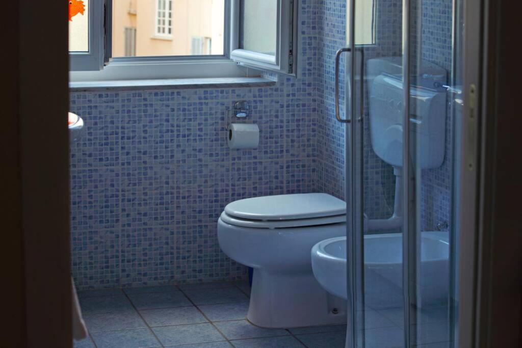Centrally Located Apt By Harbour With Elevator Sanremo Luaran gambar