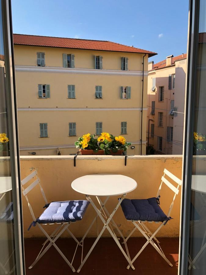 Centrally Located Apt By Harbour With Elevator Sanremo Luaran gambar